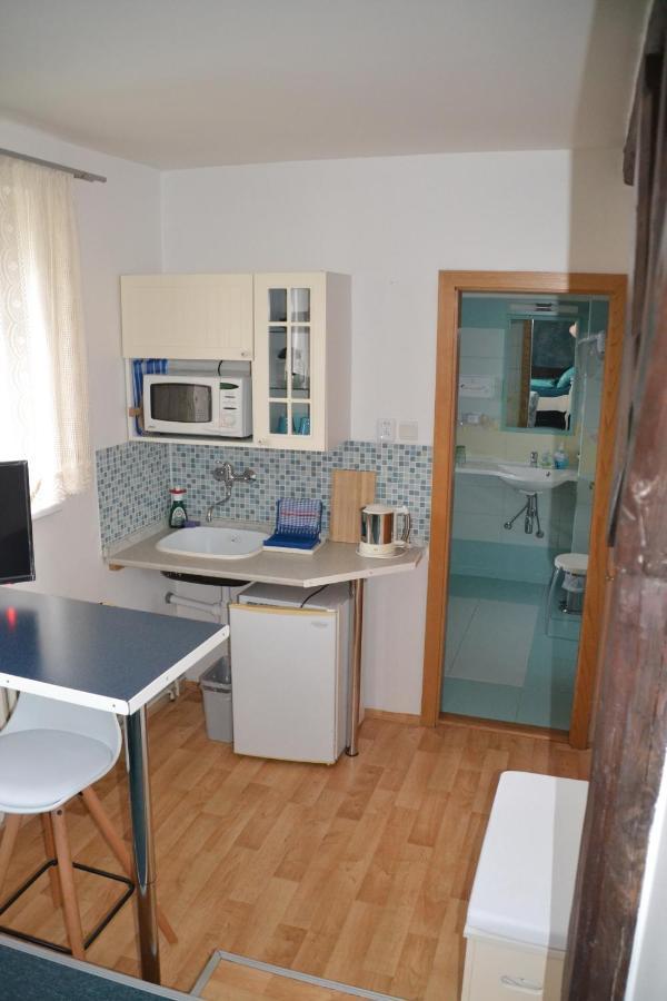 Pension U Akatu Prague Exterior photo